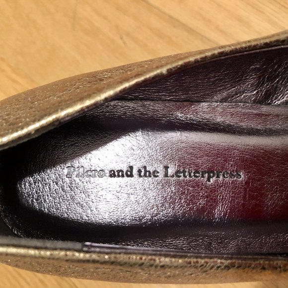 Anthropologie 90s Gold Retro Leather Platform Pumps, sz 7.5 - Picture 13 of 16